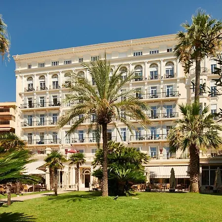 Bleues Royal Westminster Hotel 3*