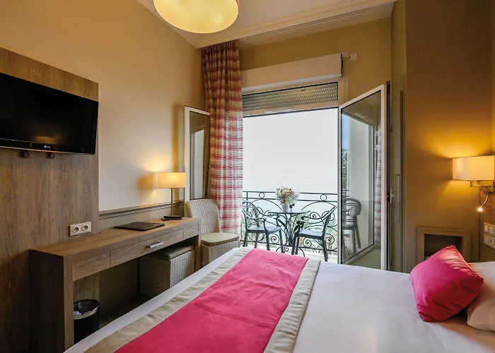 Bleues Royal Westminster Hotel Mentone