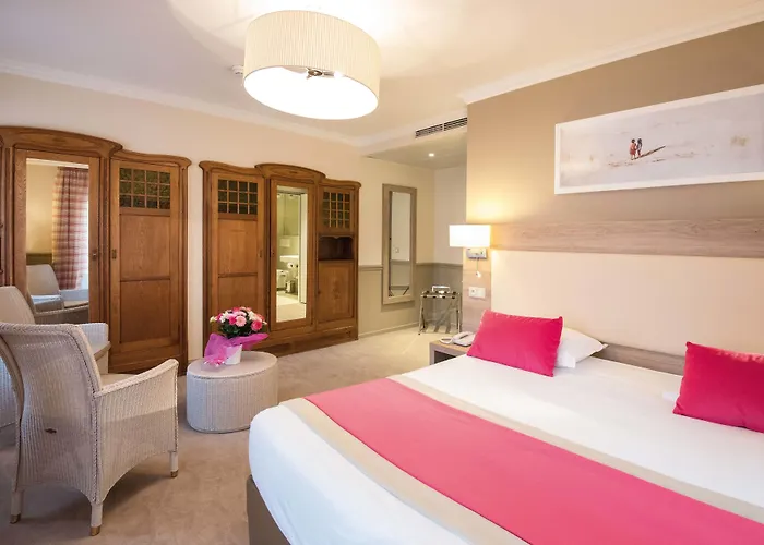 Bleues Royal Westminster Hotel Mentone