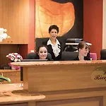 Otel Bleues Royal Westminster