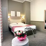 Bleues Royal Westminster Otel 3*