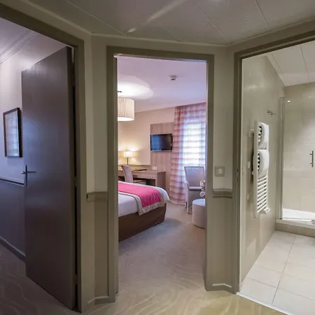 Bleues Royal Westminster Hotel