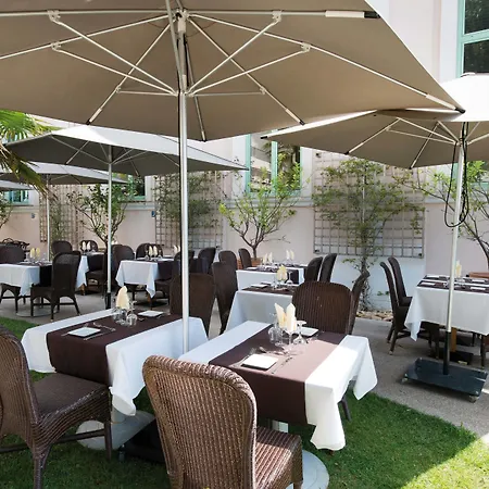 Bleues Royal Westminster