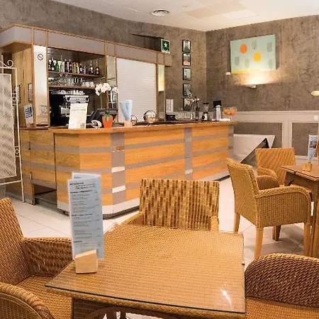 Bleues Royal Westminster 3*