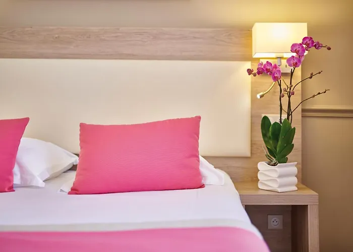 Bleues Royal Westminster Hotel 3*