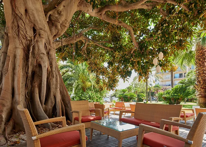 Bleues Royal Westminster 3*