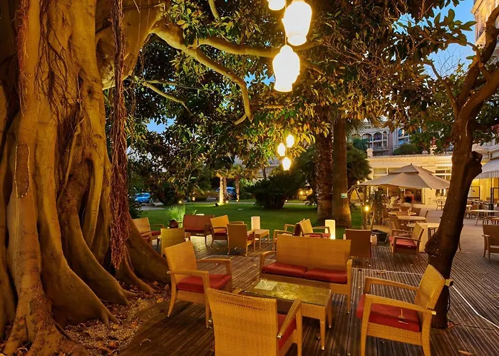 Bleues Royal Westminster Menton