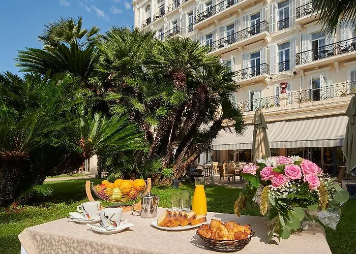 Bleues Royal Westminster 3* Menton