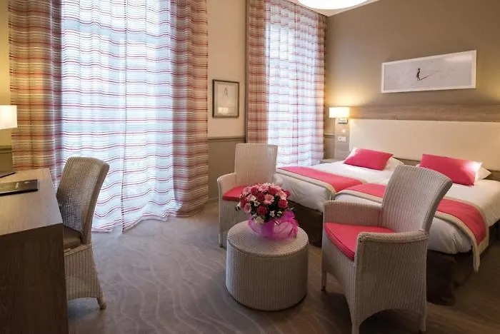 Bleues Royal Westminster Menton